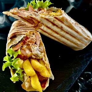 Сувлак из говядины в лаваше 