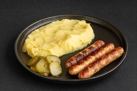 Купаты куриные с пюре