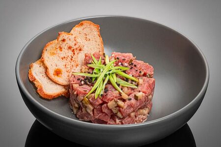 Салат Тартар с тунцом