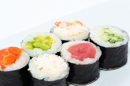 Ролл с креветкой классический