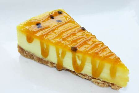 Чизкейк Манго-маракуйя