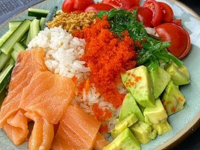 Поке с лососем