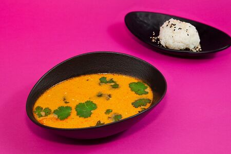 Суп Том ям с морепродуктами 