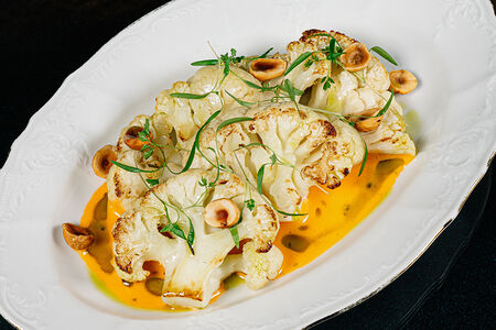 Цветная капуста с соусом беарнез