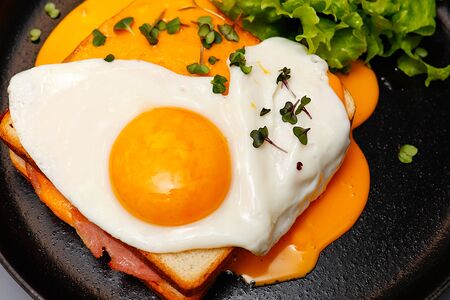 Крок Мадам сэндвич 