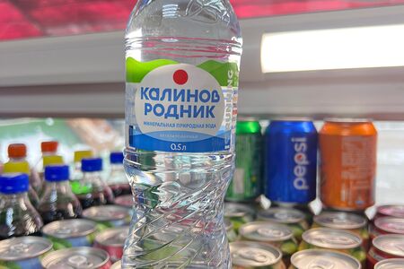 Калинов родник Вода негазированная