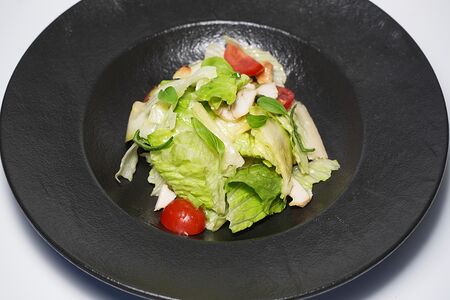 Салат с цыплёнком и цукини