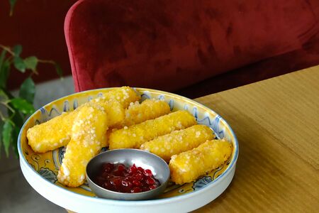 Сырные палочки 