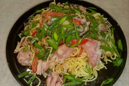 Удон лапша (бекон со сливками)