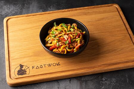 Вок с беконом в Кисло-сладком соусе 