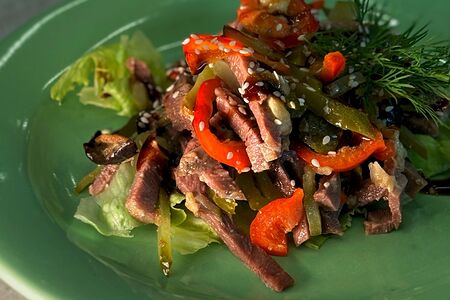 Салат с говядиной 