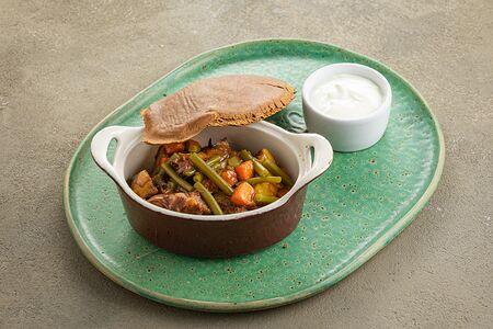 Рагу из козленка с черемшой или черносливом