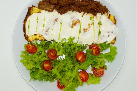 Омлет с говядиной 