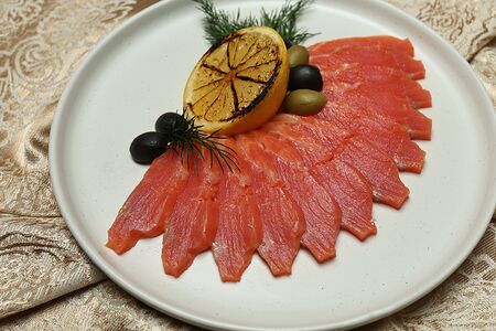 Семга слабосоленая