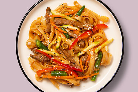 Wok с говядиной