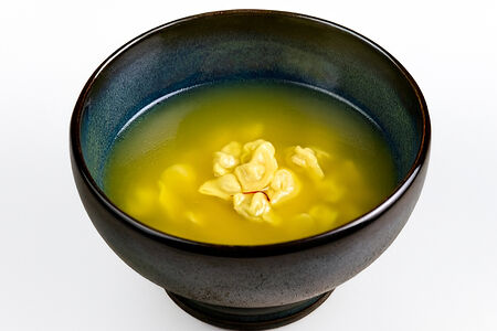 Суп с пельмешками