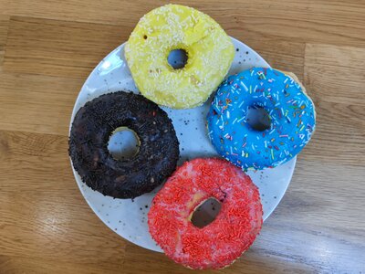 Пончик с начинкой