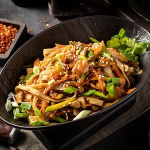 Лапша удон с овощами