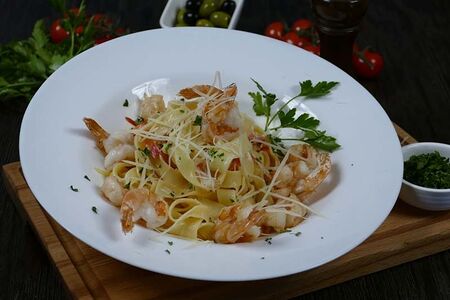 Фетучине с креветками