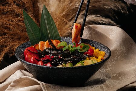 Поке с креветками