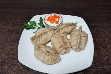 Пельмени по-дальневосточному с красной рыбой