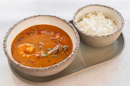 Суп Том ям с рисом