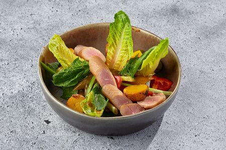 Салат Низуаз с тунцом