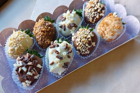 Набор с клубникой в шоколаде №32 