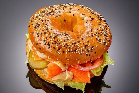 Бейгл с форелью