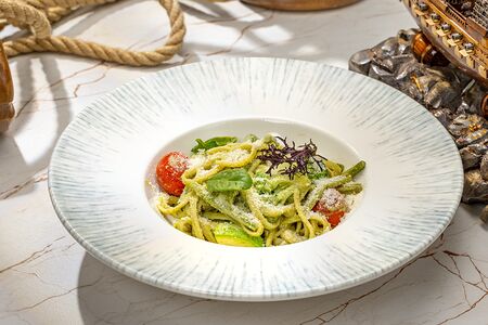 Паста Песто с овощами 