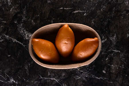 Пирожок с капустой и рыбой