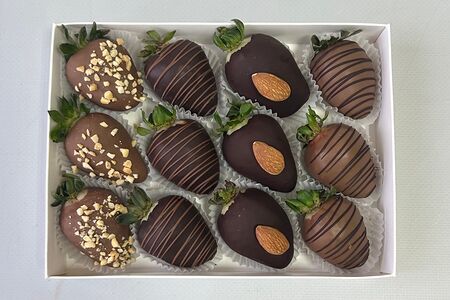 Клубника в шоколаде дизайн №12