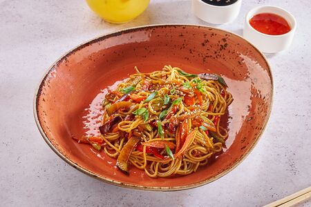 Вок с овощами