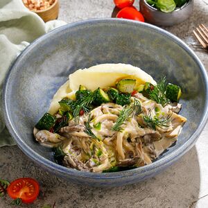 Бефстроганов из индейки