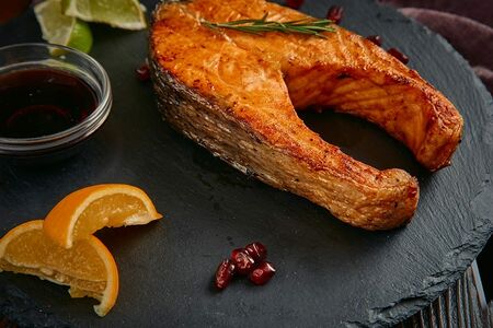 Форель на углях