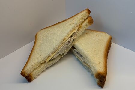 Тост с курицей 