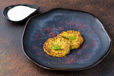 Драники со сметаной