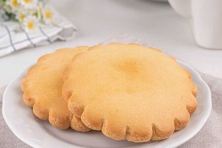 Корж молочный