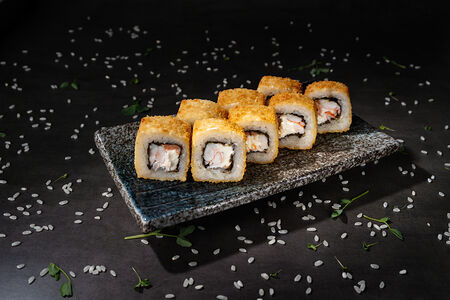 Темпура с лососем и креветкой