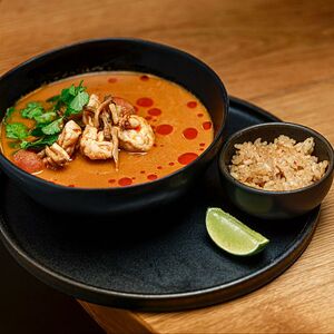 Том Ям с морепродуктами