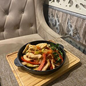 Жаркое из индейки с овощами