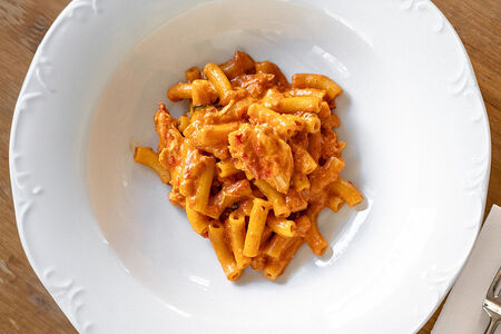 Макарончини с крабом