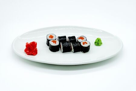 Маки лосось ролл