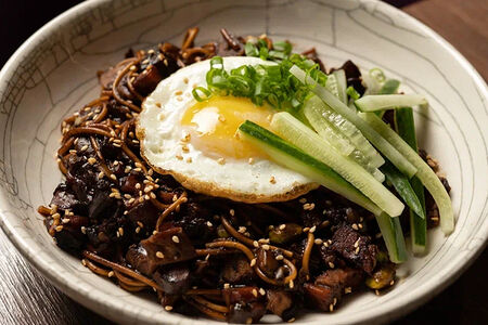 Лапша Чачжан со свининой