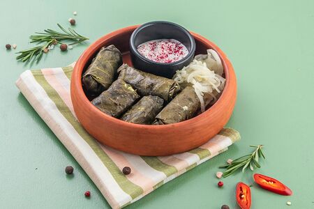 Долма с курицей