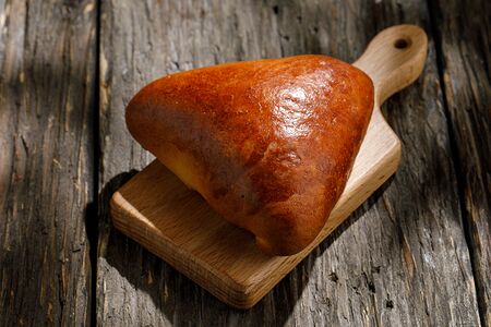 Пирожок с мясом