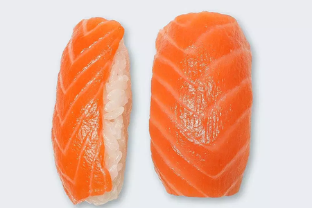 Суши с лососем