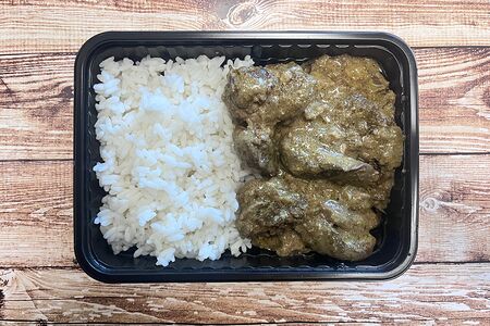 Печень куриная с гарниром