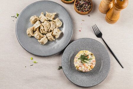 Пельмени Стряпуха и Оливье