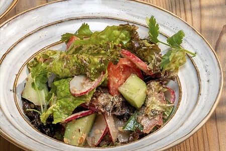 Грузинский овощной салат